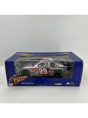 Winners Circle Kevin Harvick 29 GM Goodwrench Chevy Monte Carlo 1/18 Scales Car